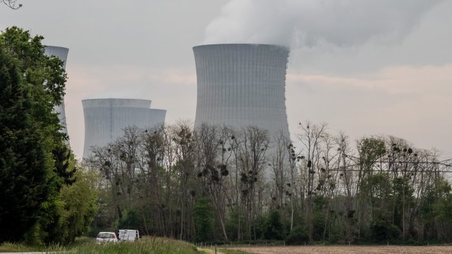 МААЕ: Започнали са ремонтни дейности по електропроводите към Запорожката АЕЦ