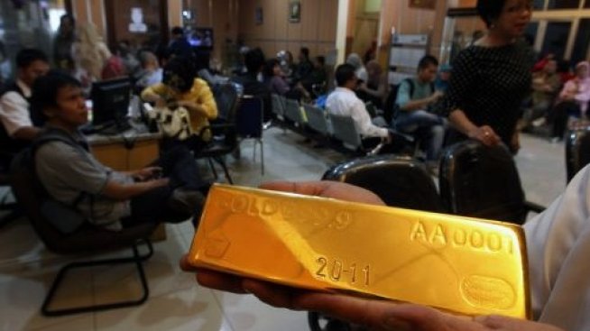 Златото поскъпна до най-високо ниво от почти 8 години