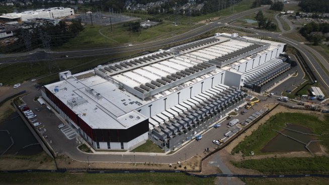 AI мегапроекти бият тревога в някои от най-сухите региони на Европа