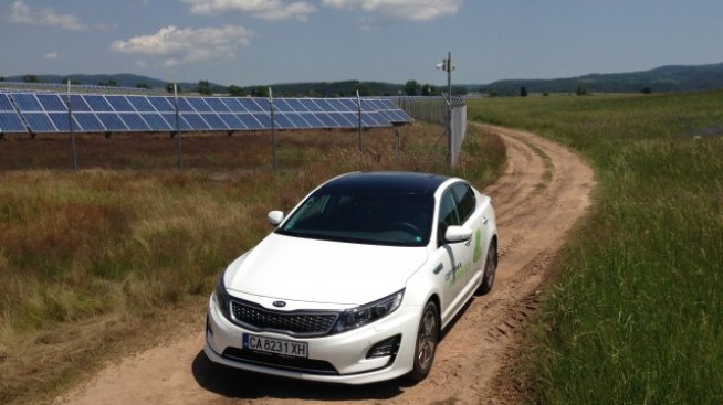 Силата на града: тест на Kia Optima Hybrid