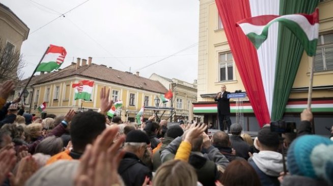 Експерт: Унгарци и сърби не гласуваха за Путин, но ще получат топли връзки с Кремъл