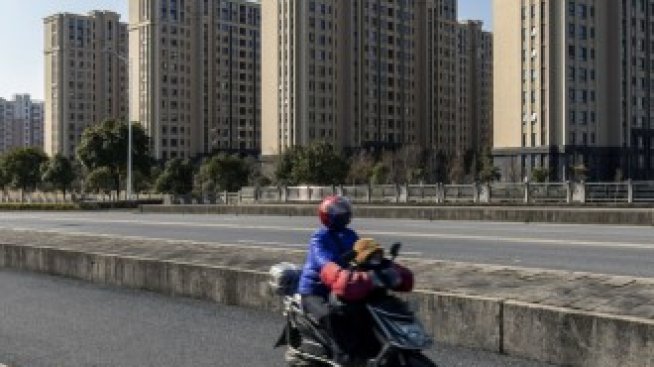 Цените на новите жилища в Китай отново намаляват, очакват се нови стимули