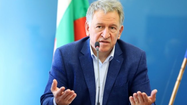 Стойчо Кацаров предлага да отпаднат лимитите за болниците
