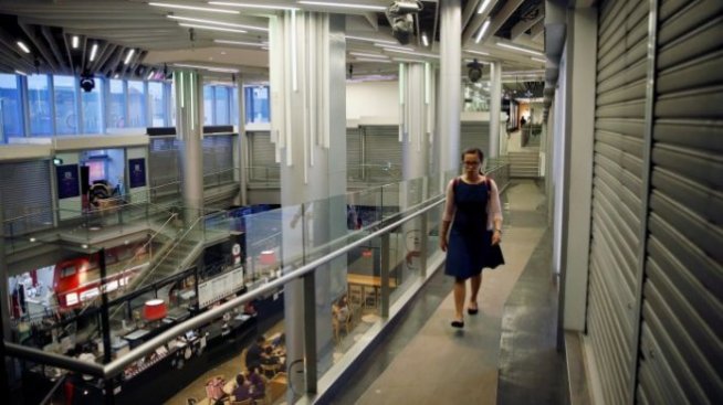 Инвеститорите в имоти в Сингапур все още са привлечени от търговските площи