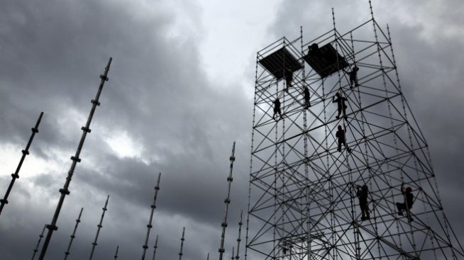 Френската икономика ускорява ръста си след изборите