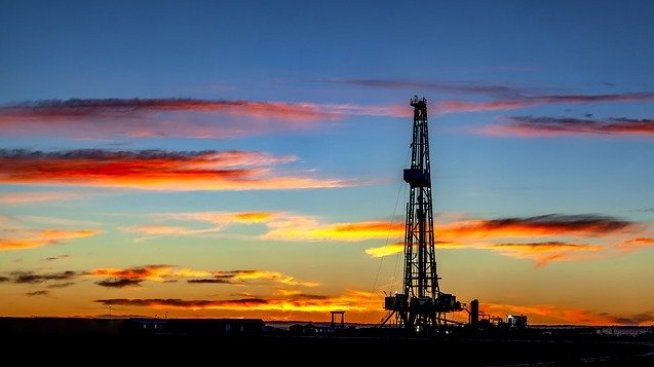 BP отчита спад на нетната печалба с 6,7 на сто заради ценовия колапс на петрола