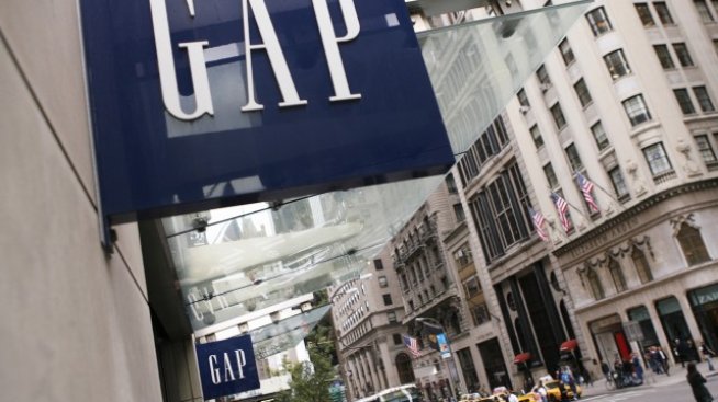 Продажбите на Gap спадат с повече от очакваното през юли