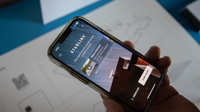 Договорът на SpaceX за доставяне на Starlink в Украйна е за 23 млн. долара