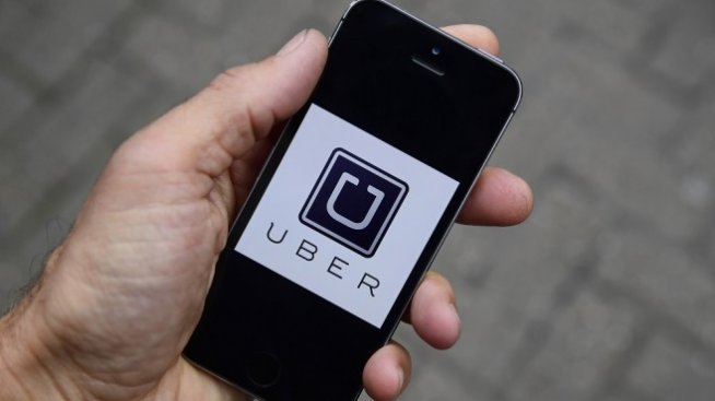 Uber спира работа в Макао
