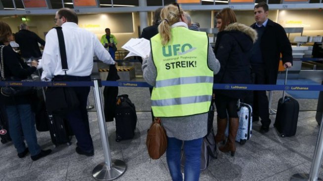 Стачката на стюардите и стюардесите в Lufthansa се разраства