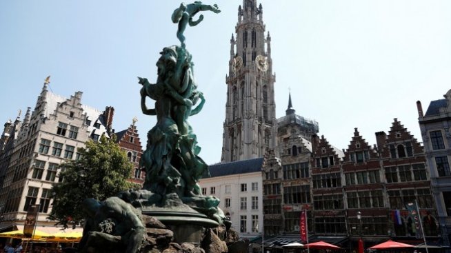 Белгия е на ръба на правителствена криза заради споразумението на ООН за миграцията