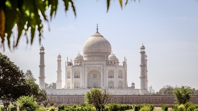Тадж Махал затвори врати за посетители