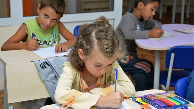 Защитените детски градини и училища ще се финансират допълнително