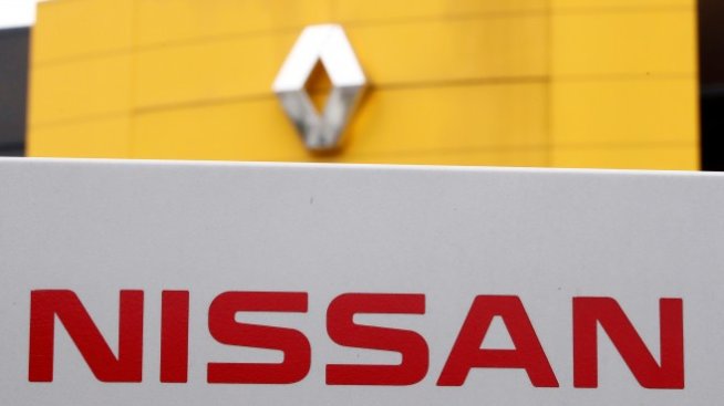 Renault иска да поднови разговорите за сливане с Nissan