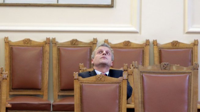 Какво (не) постигна правителството в здравеопазването, земеделието и екологията