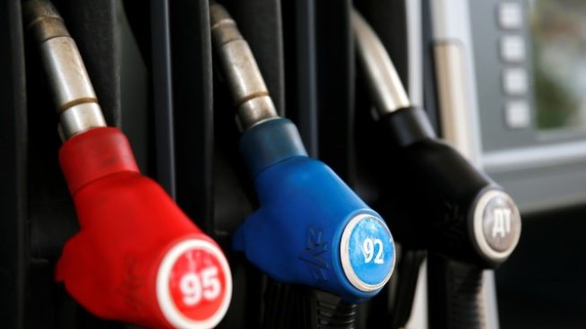Цената на Брента е със 7% под върховите нива за годината