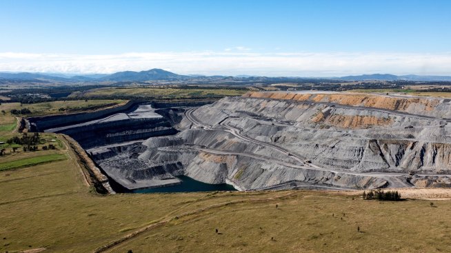 Износът на важни суровини на Австралия ще се изравни по стойност с този на въглищата до 2028 г.