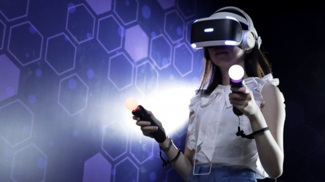 Sony залага на ново поколение очила за виртуална реалност