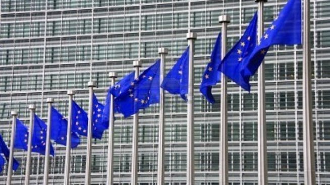 Европейската сметна палата ще проверява ЕК заради договори с външни консултанти