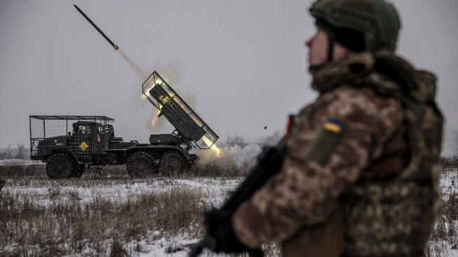 Украйна удари военни бази в Крим, Русия извърши поредна атака с дронове и ракети