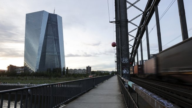 Инфлацията в еврозоната се е ускорила до 3,2% през август