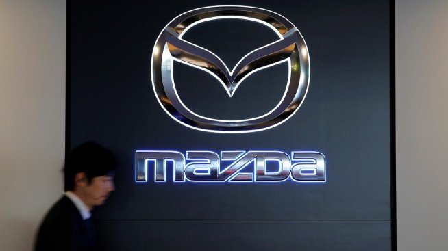 Mazda готви премиерата на следващата &bdquo;тройка&rdquo;