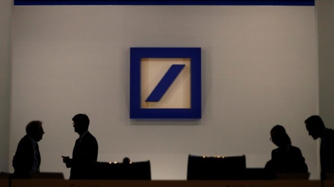 Deutsche Bank очаква да се върне към печалбата през тази година