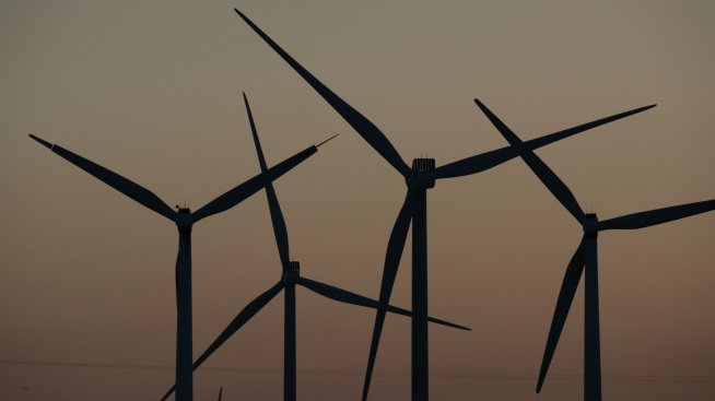 BP продава оншорния си вятърен бизнес в САЩ