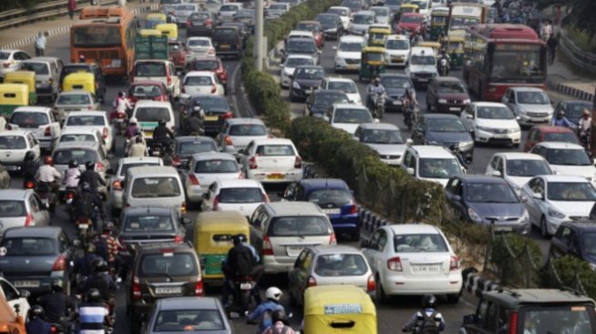 Понижената смъртност заради мръсния въздух говори за спад на емисиите при колите