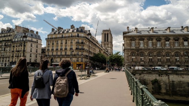 Рисковата премия по френските облигации спрямо германските е най-висока от 2012 г.