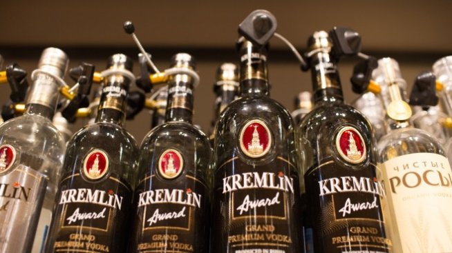 Износът на водка от Русия спада с над 30% през януари