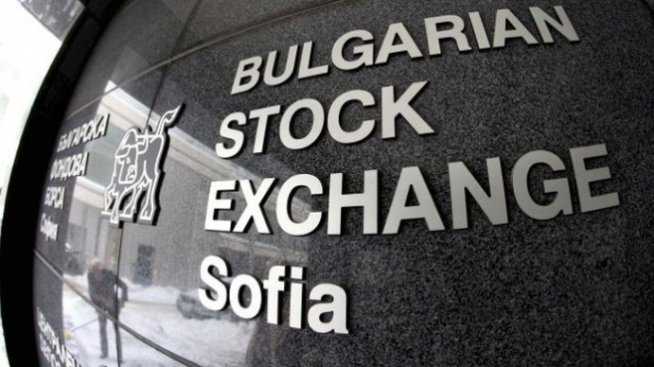 Индексите на БФБ приключиха с повишения след вяла сесия