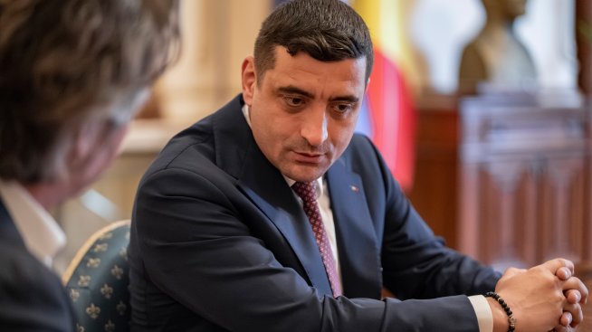 Как румънските популисти използват разногласията между ЕС и САЩ