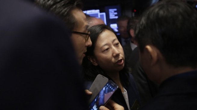 Alibaba променя мениджмънта в бизнеса си с електронната търговия