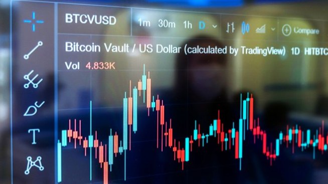 ETF надеждите приближават биткойна още по-близо до 60 хил. долара