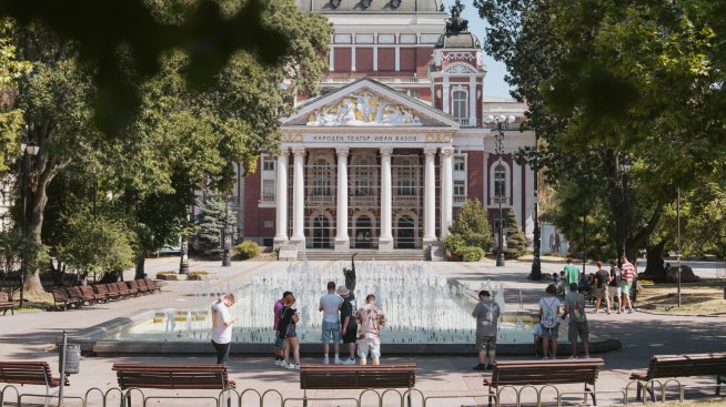 Населението на България се е стопило до 6,437 млн. души през 2024 г.