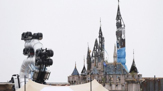 Шокиращият парк на Банкси затвори врати