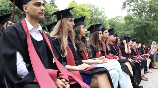 Защо е важно университетите и бизнесът да имат водеща роля в кариерното ориентиране