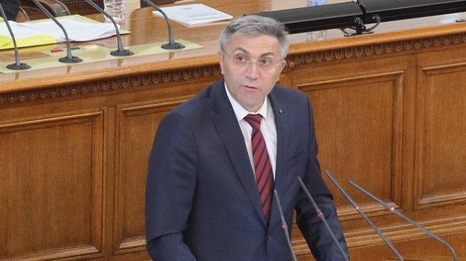 Мустафа Карадайъ: Сега е моментът за връщане на нормалността в политиката