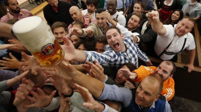 Графика на деня: Колко бира са изпили европейците през миналата година?