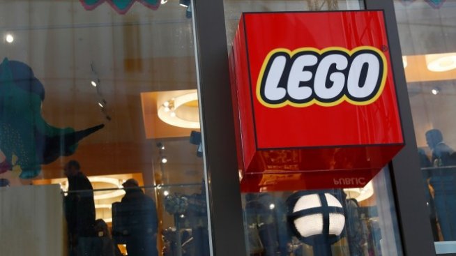Lego пренарежда блокчетата на собствения си бизнес