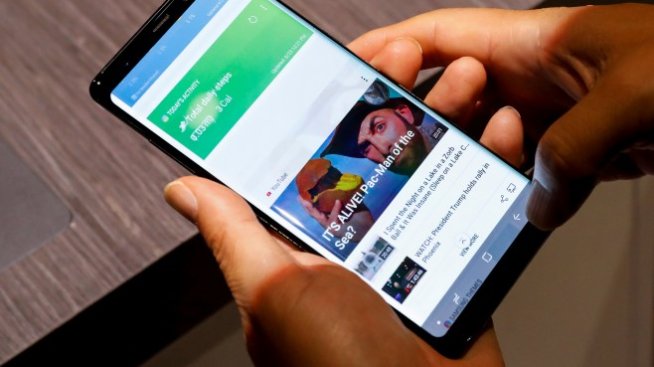Само за нощ VIVACOM с над 40 заявки за Samsung Galaxy Note 8