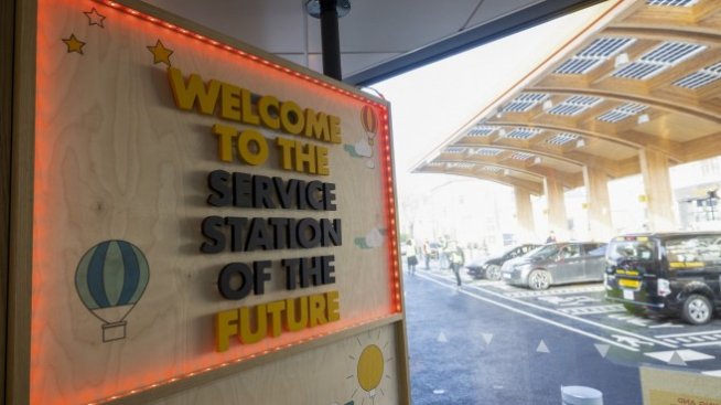 Революцията на електромобилите е немислима без достатъчно зарядни станции