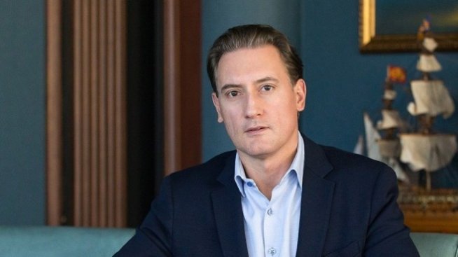 Кирил Домусчиев е дал положителен тест за коронавирус
