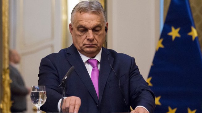 Виктор Орбан пак заплашва с вето на санкциите на ЕС срещу Русия