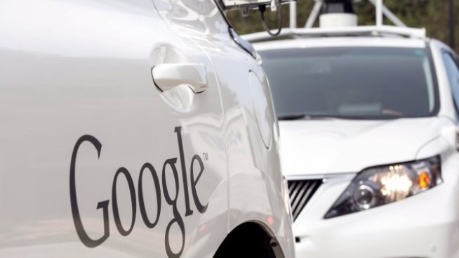 Рекламата изстреля акциите на Alphabet до исторически връх