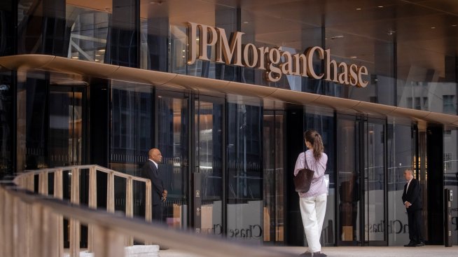 Приходите от търговия помогнаха на JPMorgan да даде силен старт на сезона на отчетите
