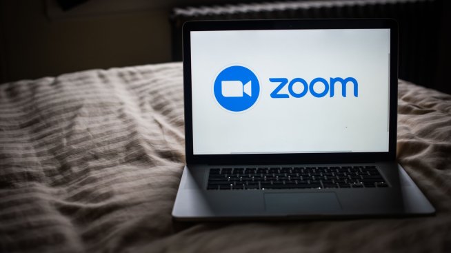 Zoom прогнозира слаби приходи от продажби заради стагнирането на растежа на броя на клиентите