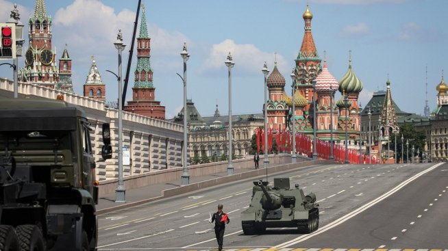 Ще има ли украинска атака по парада в Москва?
