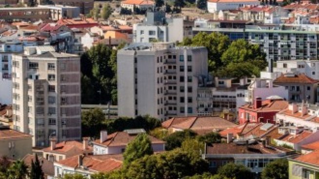 Залезът на португалската "златна виза"